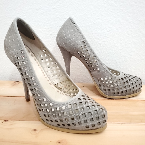 HEELS Luxury Rebel SAKURA Platform Pointy Toe Excellent - Picture 1 of 8